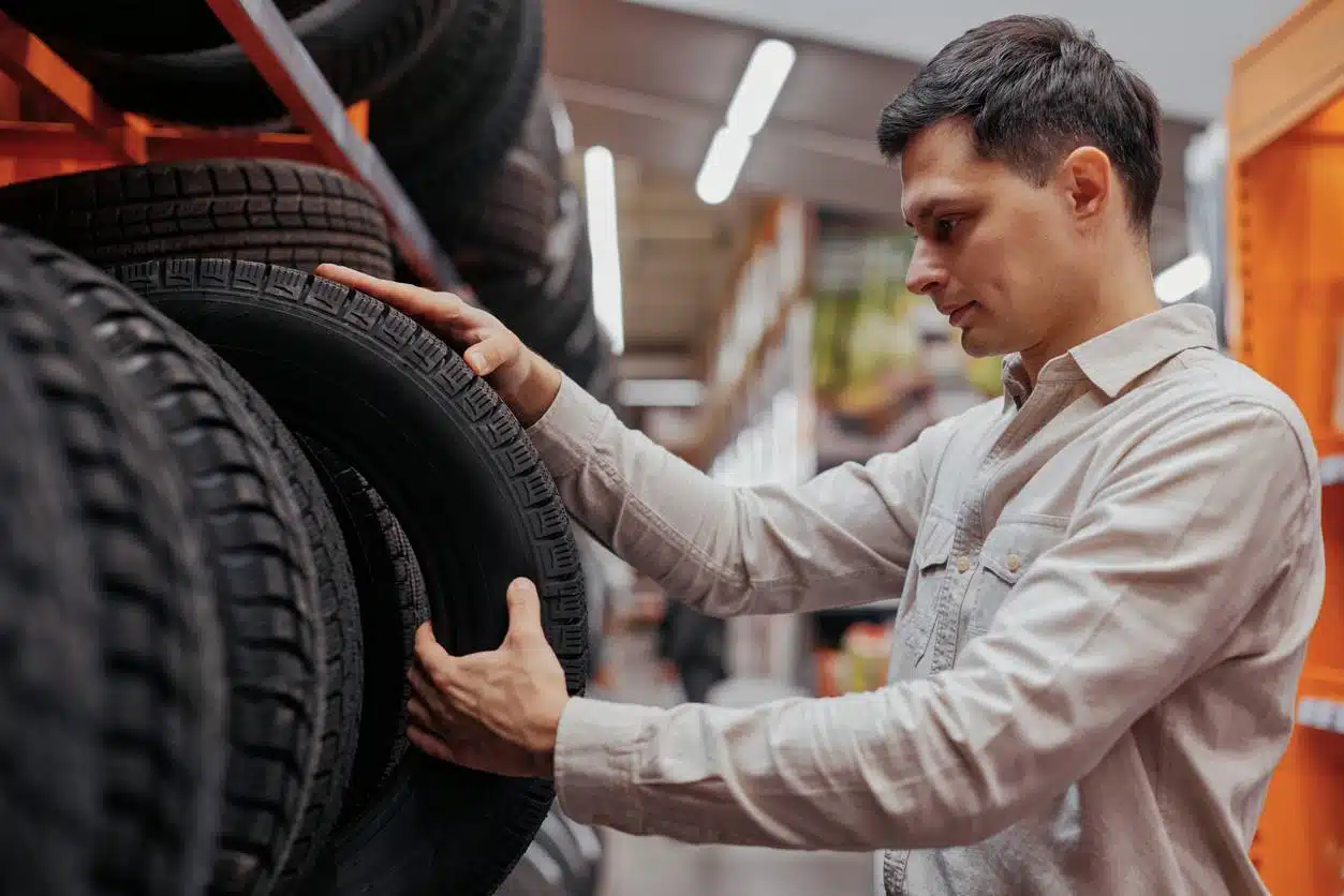 Le choix des pneus comment trouver ceux qui conviennent le mieux à votre voiture 